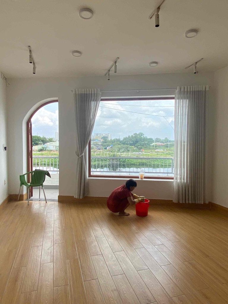 5 meters x 11 cast 3 shots, flatline side, Lê Đức Thọ