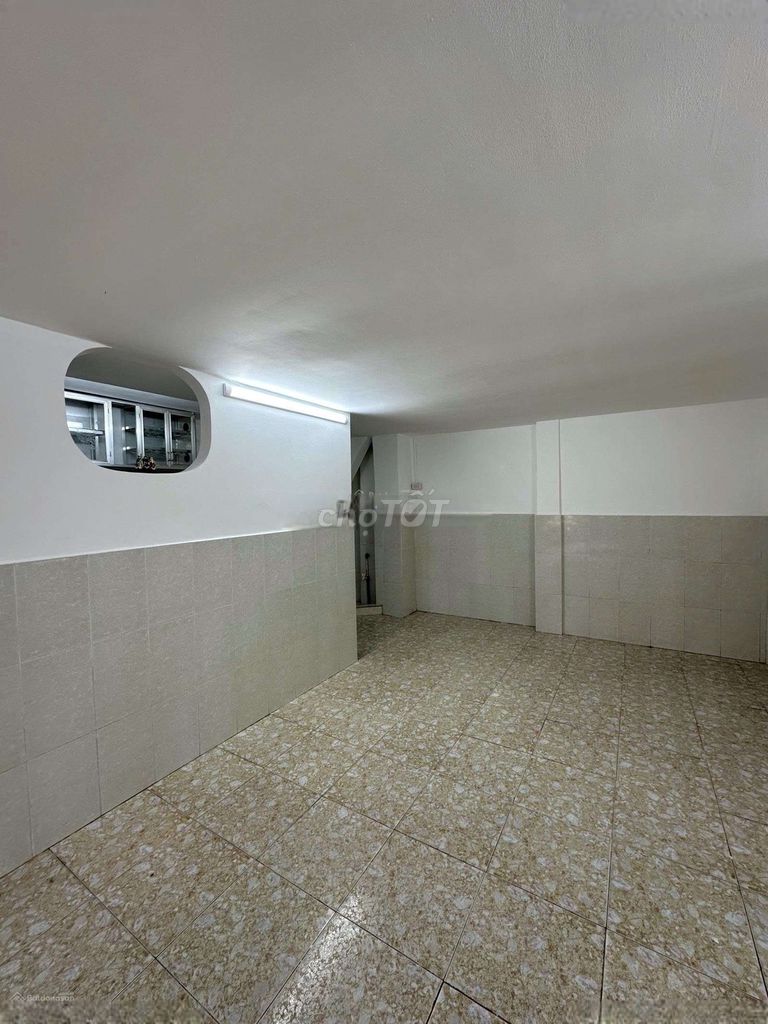 2rd floor pxl 5 x 6 million bedroom 2 with 1 QPhú Nhuận