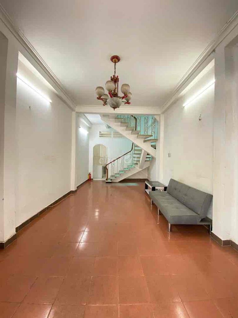 Huỳnh Văn Bánh alleys - area 4 x 11 meters - 3 bedroom 3 toilets