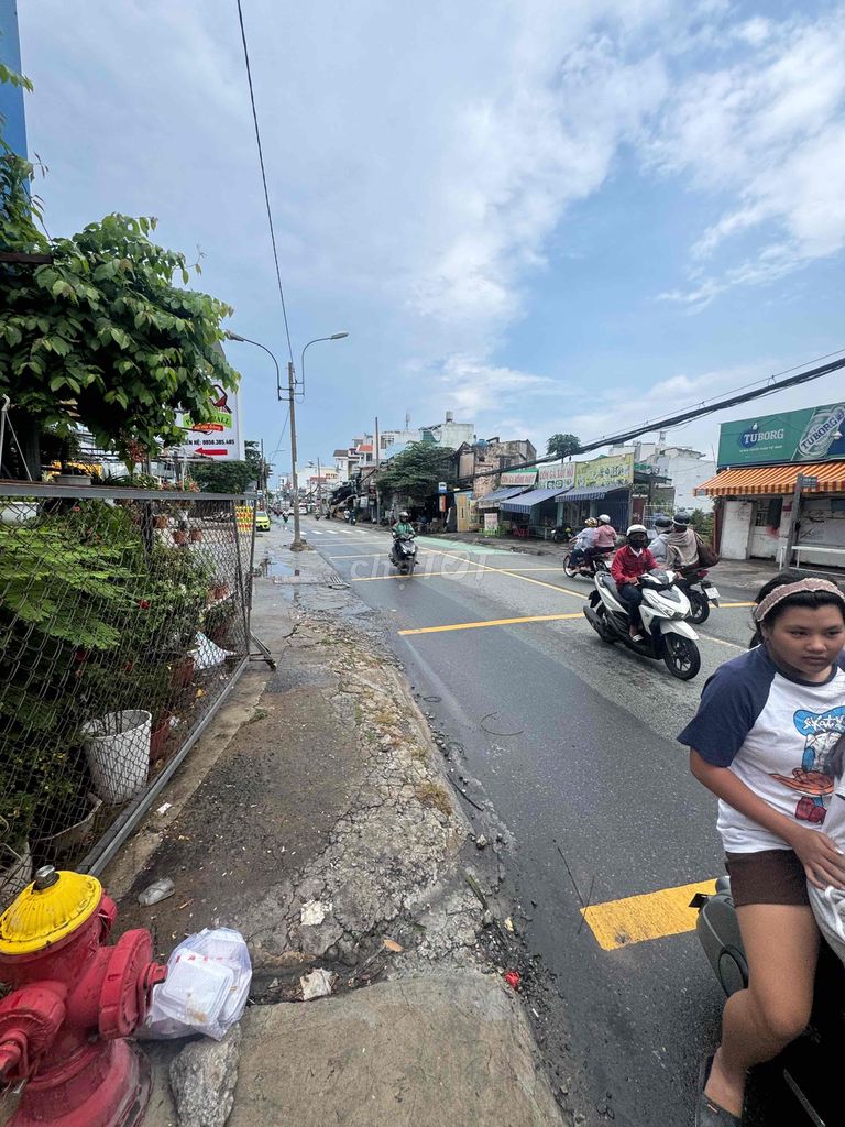 Rent a front house on Phạm Văn Chiêu Gò Vấp.