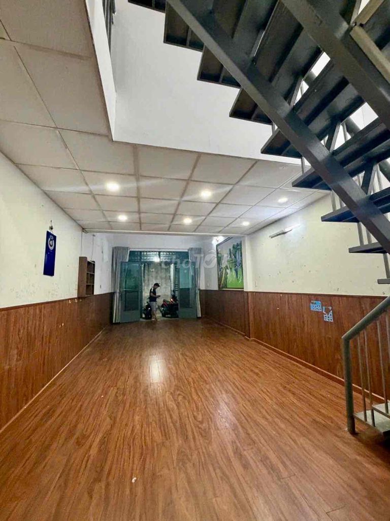 Home 2 Air Machine 4 x 15 m. 1 .50 M. M. M. Hương Lộ 3 area