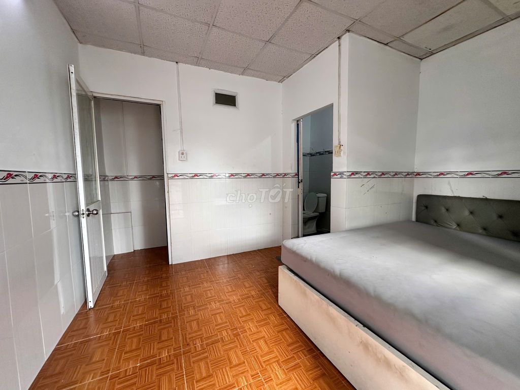 [Max] 3M - Nguyễn Huy Lượng 30 m2 m1 .1 2nd floor bedroom