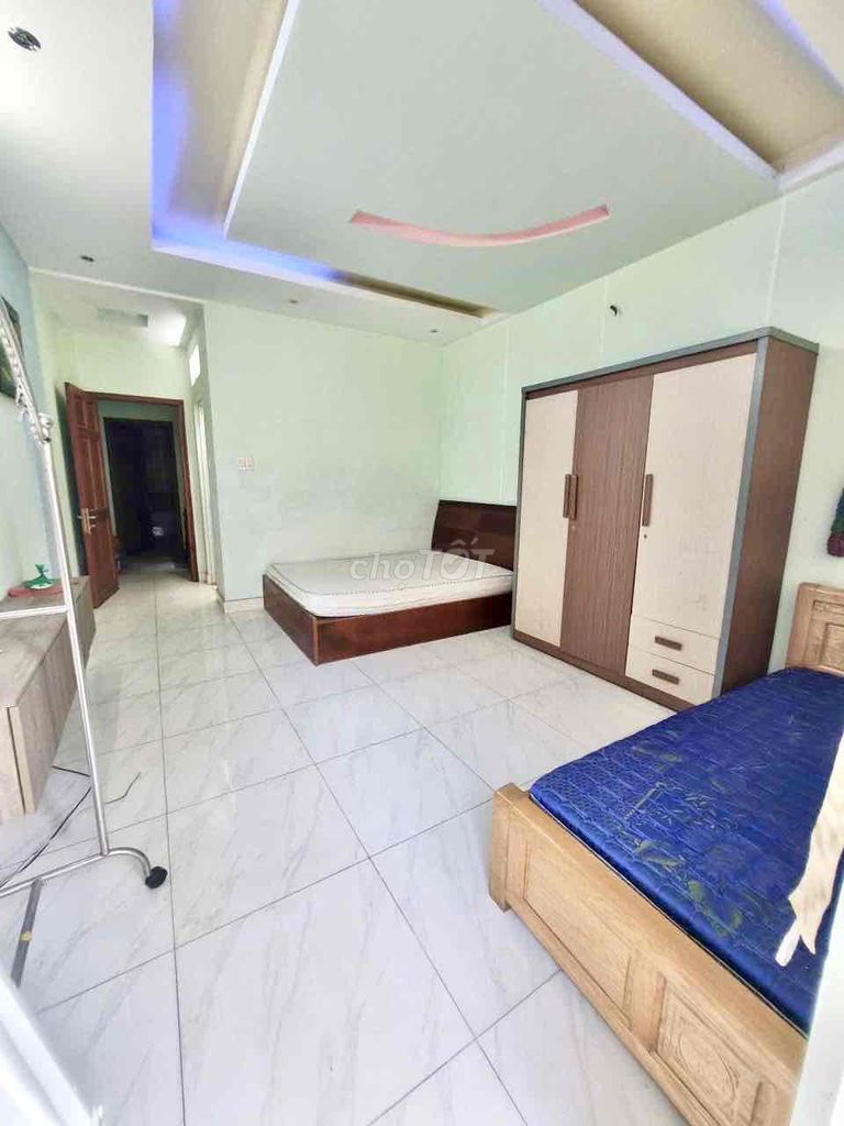 4 x17 meters 3 floor set (4 bedroom 5 toilets) 6 meters. 276 a. m. Bình Tân