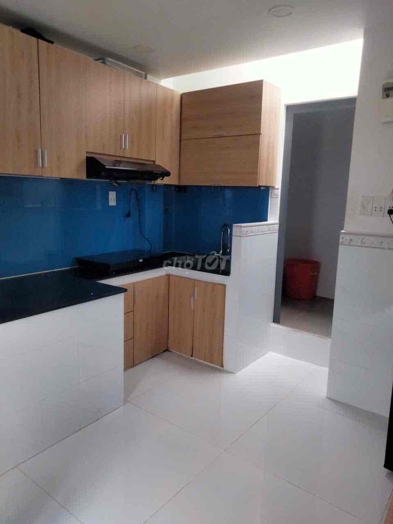 Rent a 1 .7th floor, New House, clear open windows