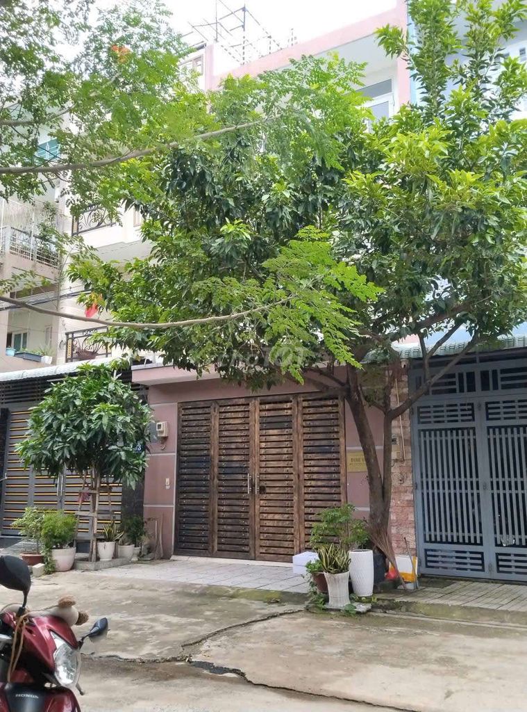 need to rent a house. pvh Street area 5 x 20.1 floor 4th floor bedroom 3 ws is worth 16 million