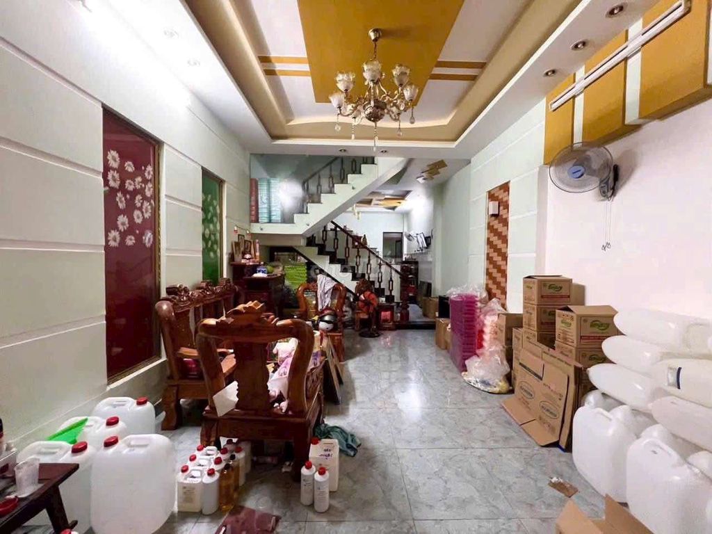 House 1 .2th floor of alley 17 liên khu 5_6 bhh B Bình Tân