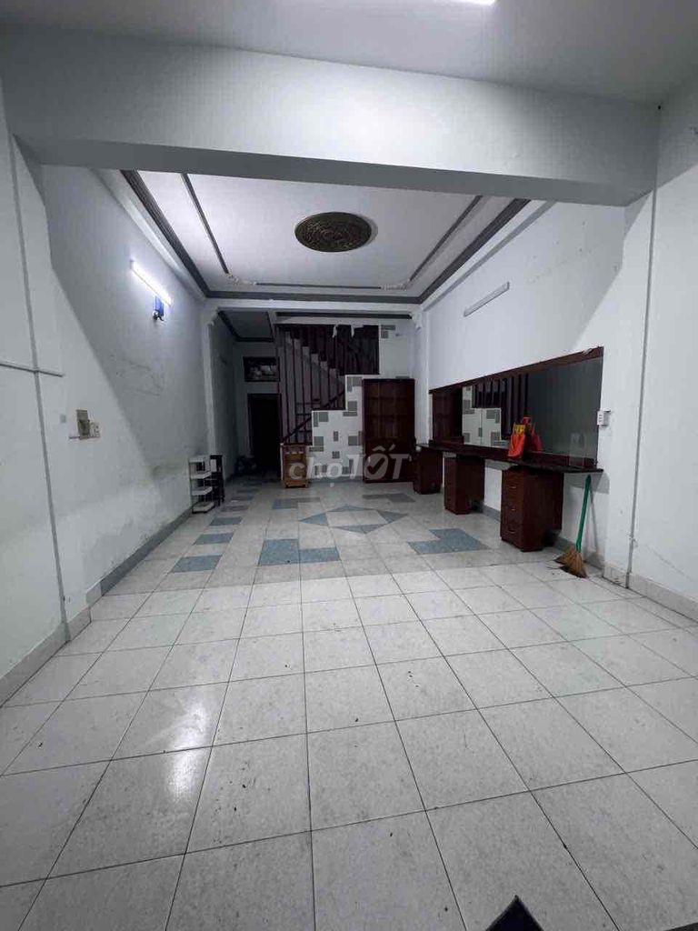 Rent a Khu Tên Lửa. Bình Tân
