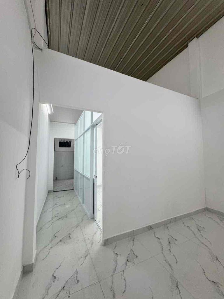 Level 4 House: 4 x14 meters ( Bedroom) 6 m Passage. 1/ Lê Văn Quới.M.