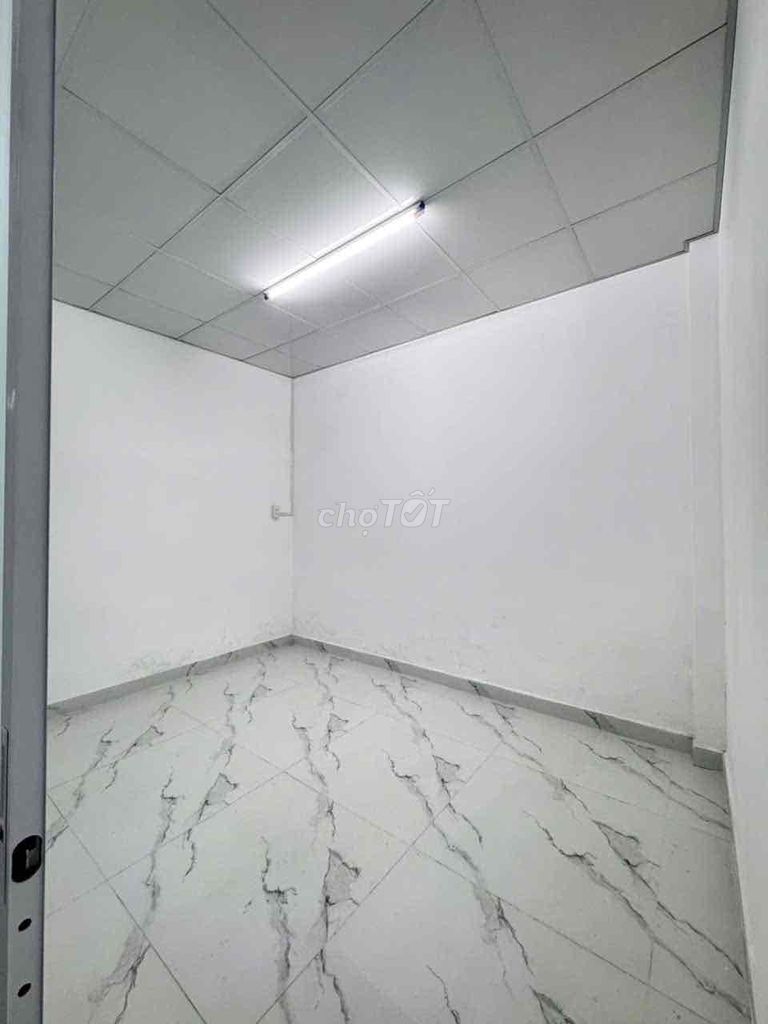 Level 4 House: 4 x14 meters ( Bedroom) 6 m Passage. 1/ Lê Văn Quới.M.