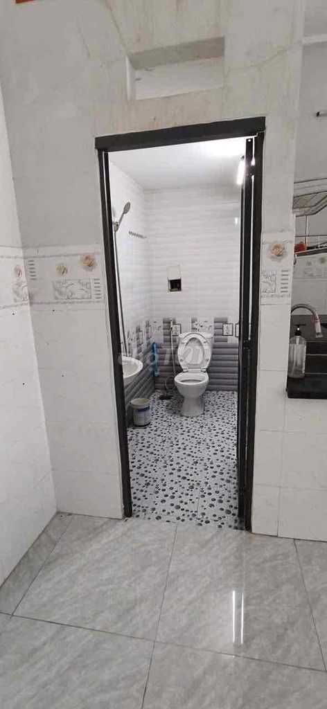Rent a new house. Tân Thới Hiệp 21 12th District. 1 3rd floor. 2 bedrooms.