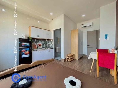 Studio Full House of the Zeqz1, Tân Bình District 11