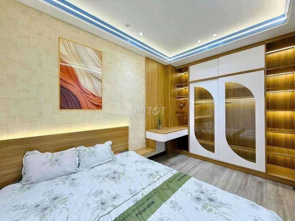 3 Mq0 Alley 5 x10 1 3rd floor bedroom