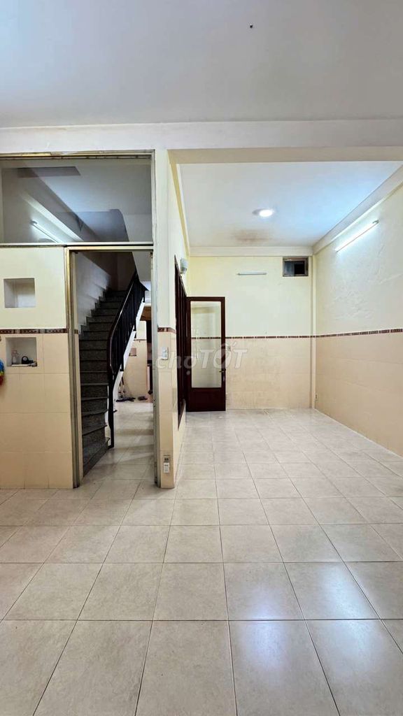 10 X 20 M 6 M Tô Hiệu