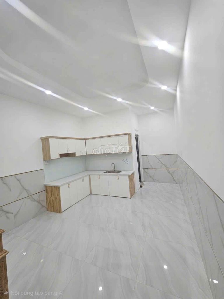 Nice house, good security, renting to family, vpty.