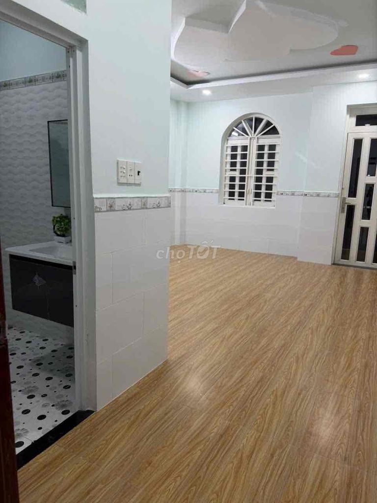 Rent on 379/ New Winters Street