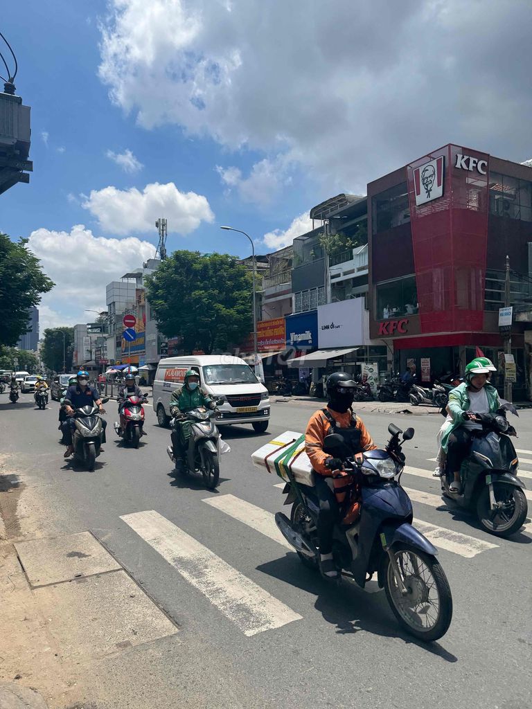 Rent the money house 252 Xô Viết Nghệ Tĩnh. GRI 21. 4 Levels