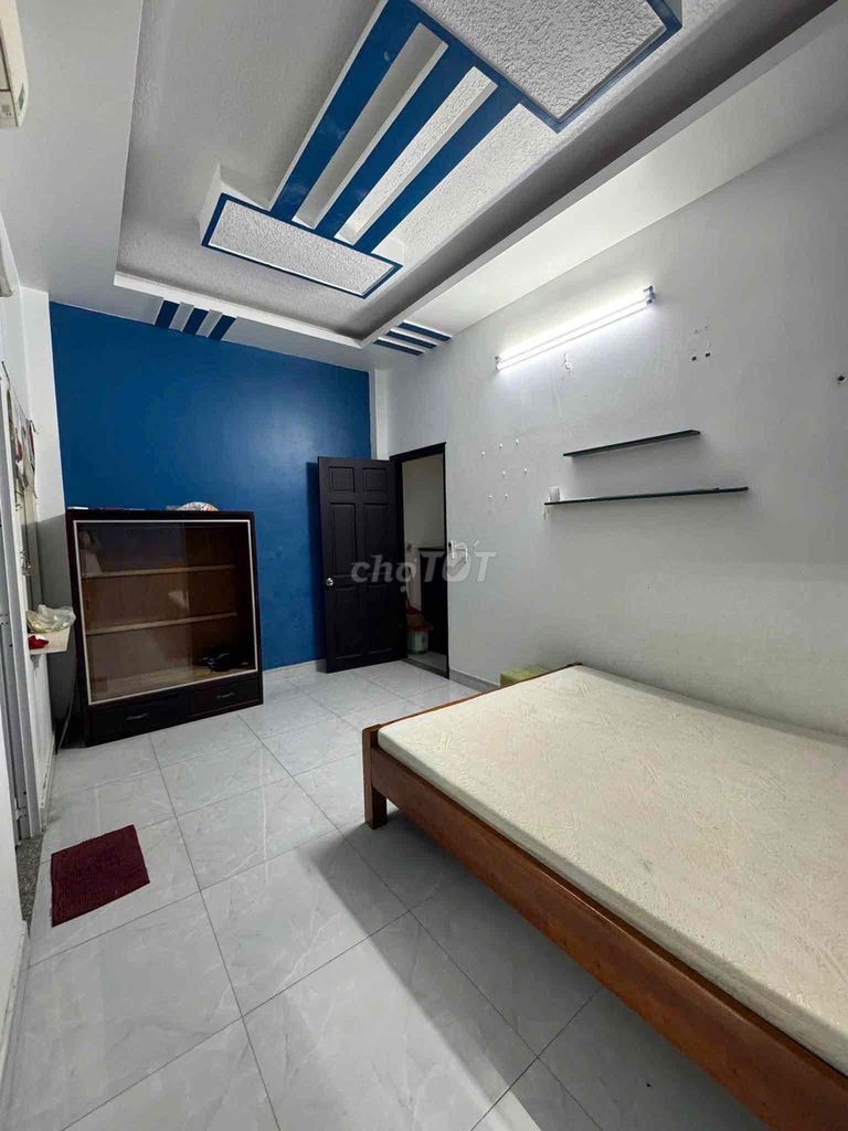 Rent Tân Chánh Hiệp District 12 180 meters, 4 4 floors, 4 alley toilets 11 million refrigerators.
