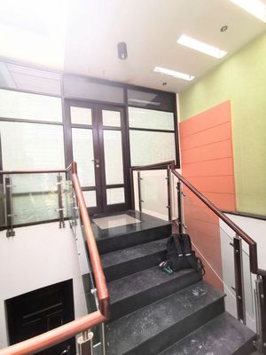 Cooler Rooms, 800 M to huit and aeonmall