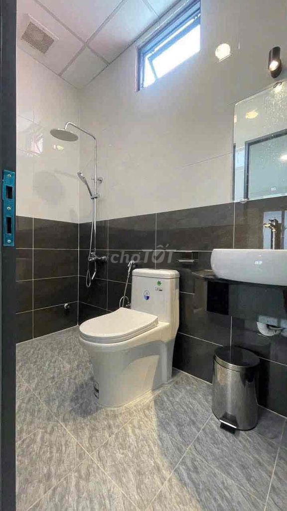 4rd floor Thủ Đức - north security market - Vncom Thủ Đức house 2 3rd floor bedroom 3 toilet room at + vp