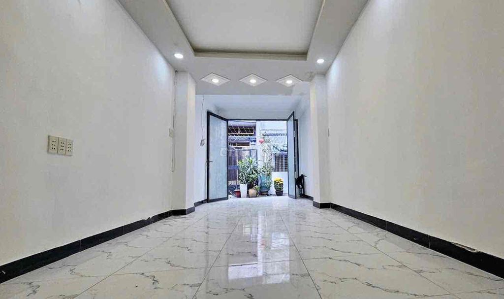 Nc 3 (three bedrooms - interior) Autoway - KSnaps