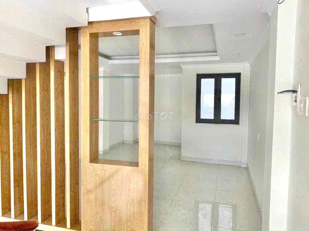 4 x15 5 4 4th floor bedroom 5 toilets, broadway, 18 B Street, Bình Tân district
