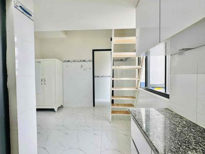 Rent the Open Window Room Full Seven near the University of Business -eon