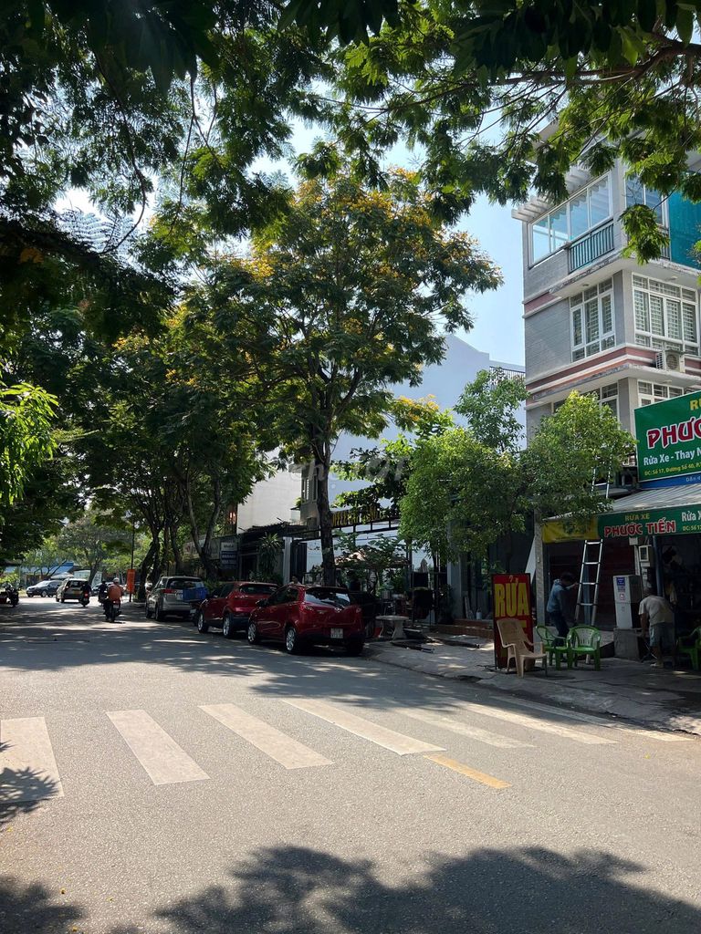 Rent on the 40th Street Front House (16 m) New New York Pe.Tân Phong District 7