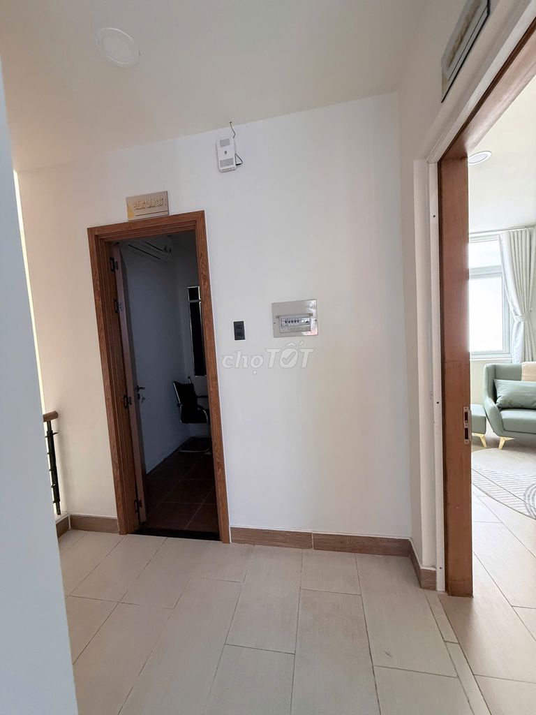Rent on the 40th Street Front House (16 m) New New York Pe.Tân Phong District 7