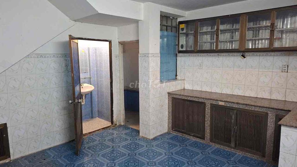 Rent Qq119212.