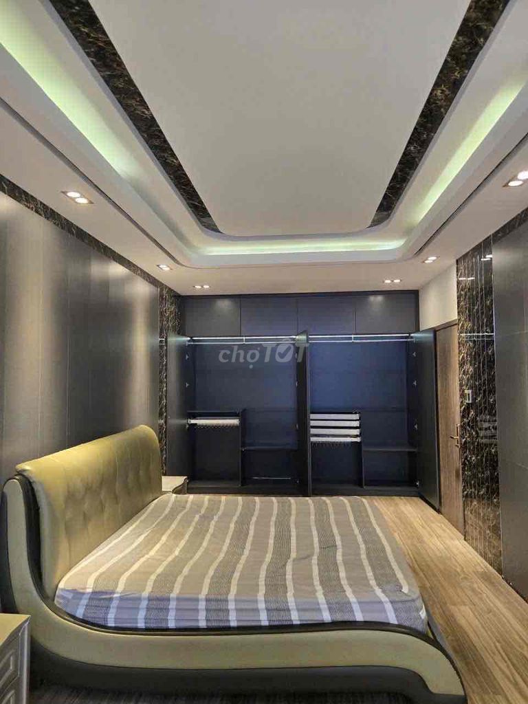 Rent the villa everich 3 – full interior, 6 room wide