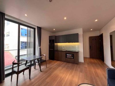 renting a balcony apartment - high-end furniture