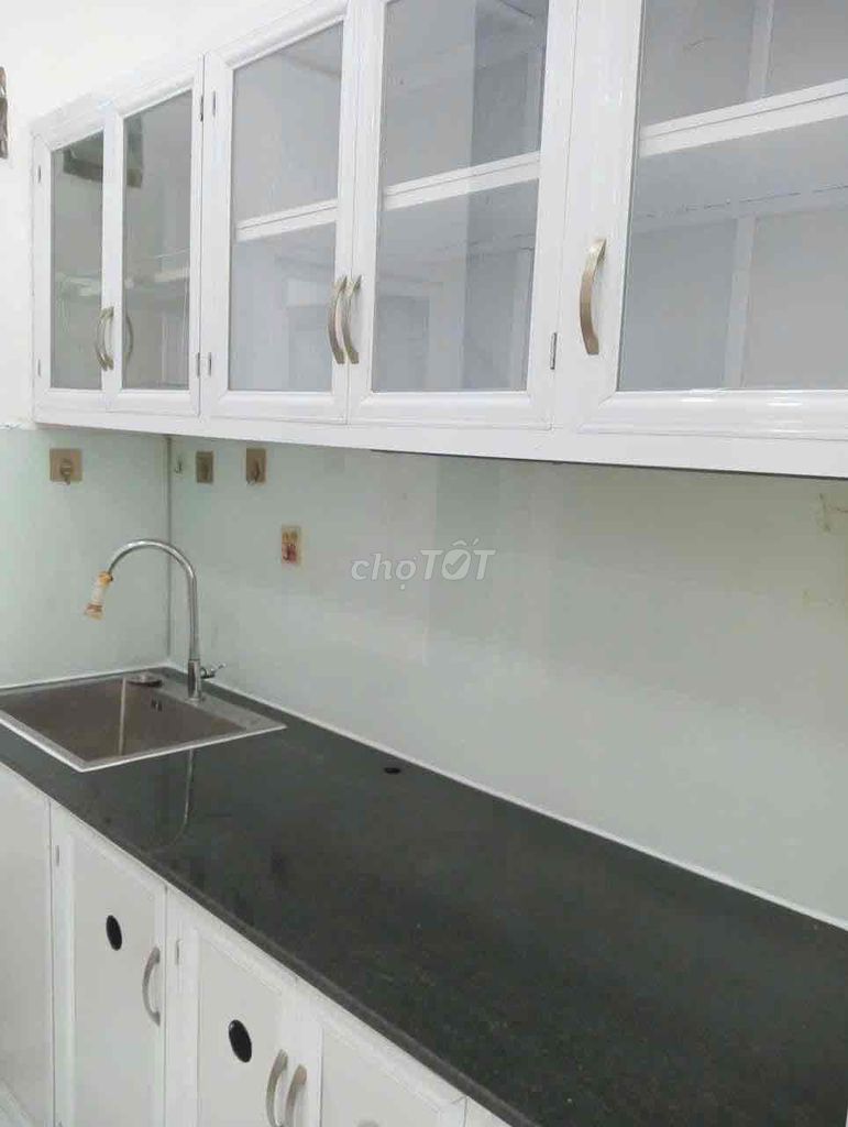 Rent 521/15/ Quang Trung, Gò Vấp with hhmg