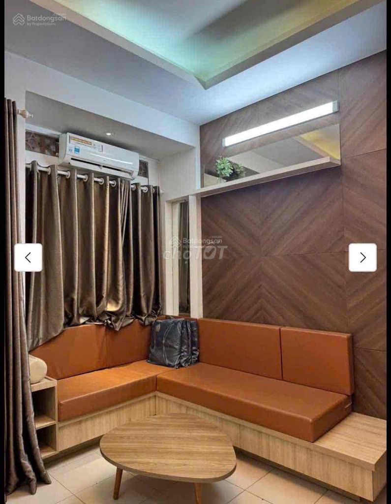 Rent Thống Nhất for the entire interior car