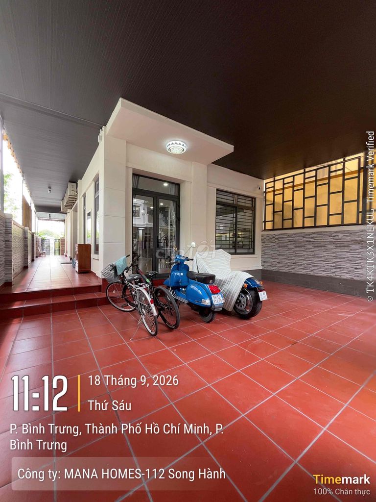 Rent a high-end house full of furniture