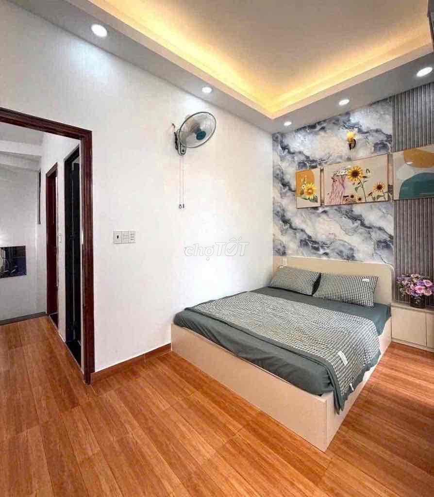 Rent 1416 Lê Đức Thọ-713 4 bedrooms3 cc:14 million