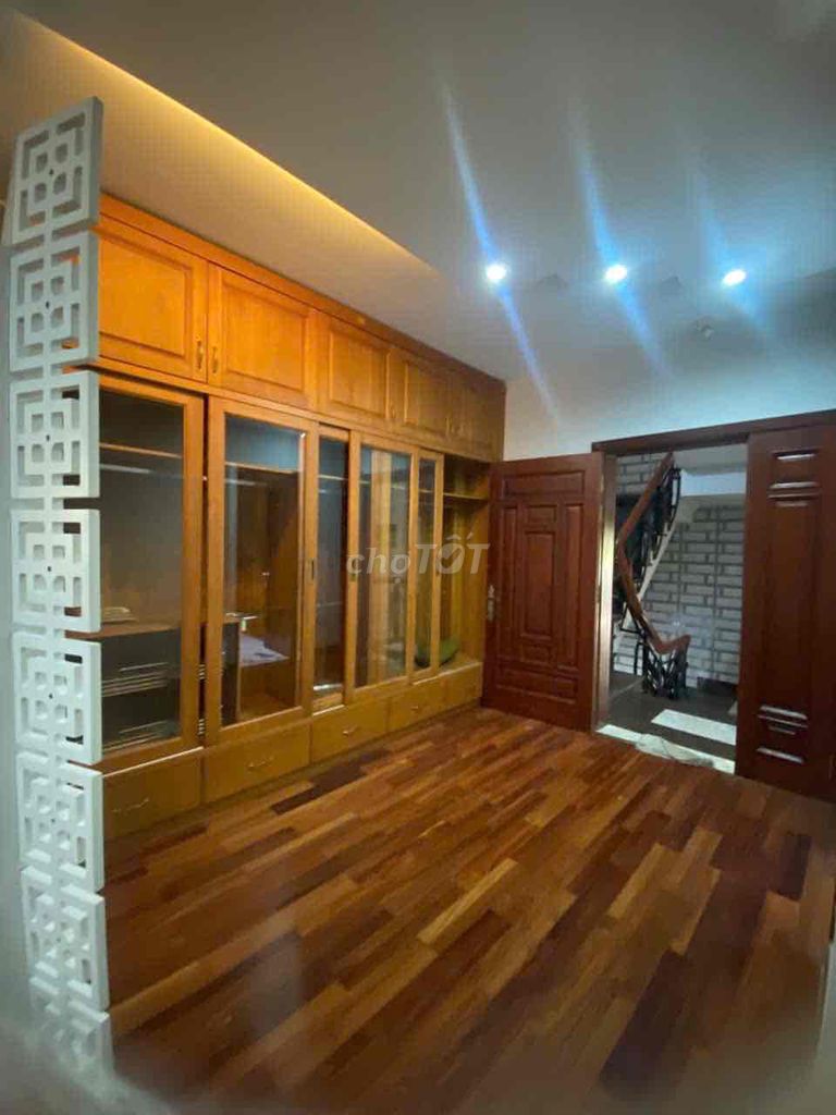 Bình Tân Beauty House