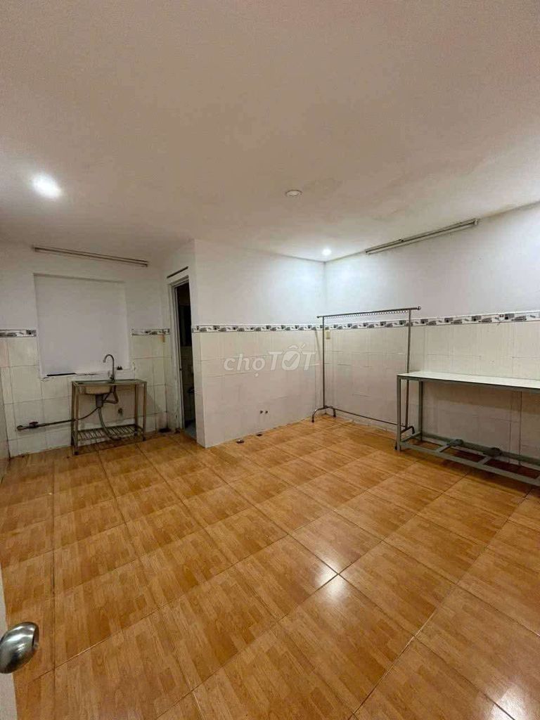 Home 4x15 m Lê Trọng Tấn/1) (Supp)