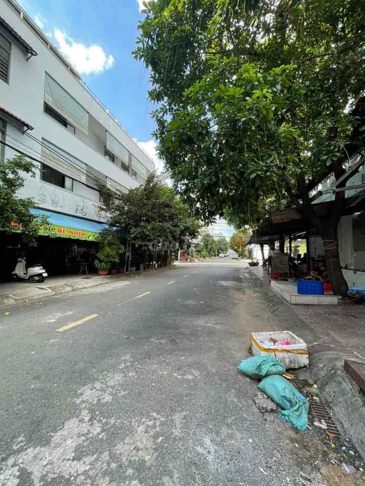 Tên Lửa Bình Tân, opposite cv, 4 x 21 meters, 3 stories, 4 rooms