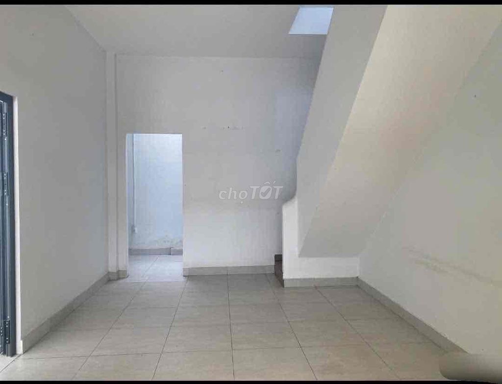 Renting Đỗ Xuân Hợp, 86 meters, 4 floors, 4 bedrooms, 17 million