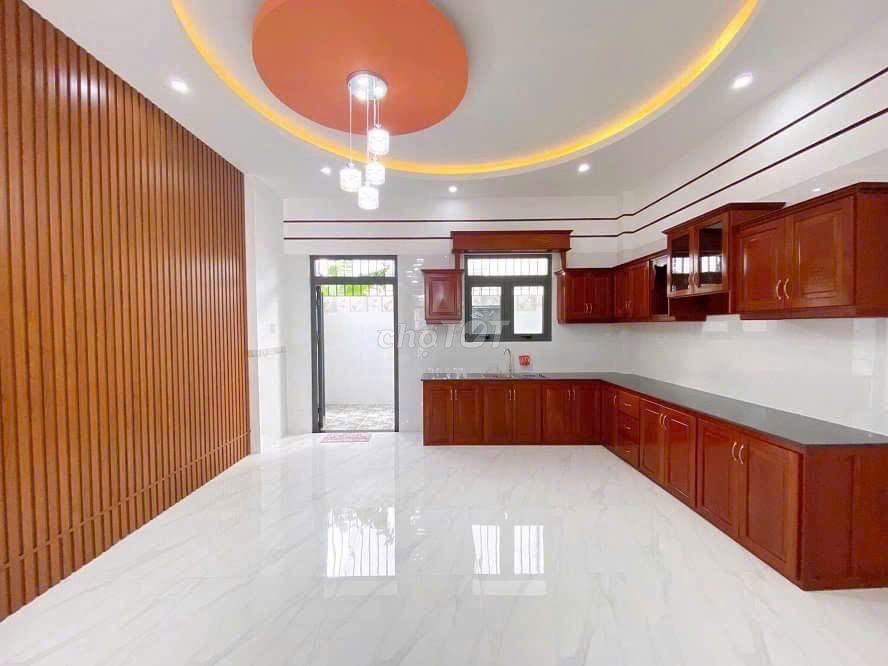 Renting hxt 421/6 A Sư Vạn Hạnh, 1906 12, District 10