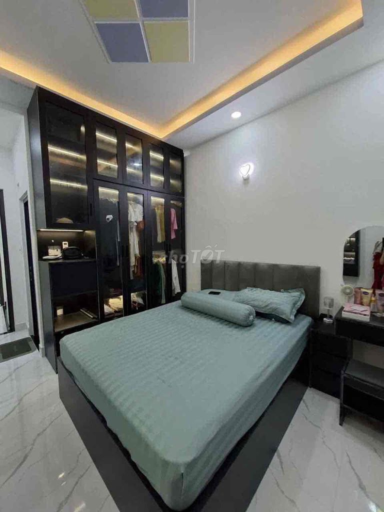 Rent the original Nguyễn Kiệm, Gò Vấp - 16 million a month - 2 bedroom - 3 toilets