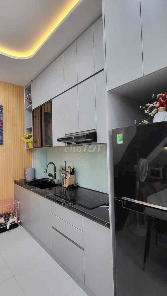 Nice house. Full interior. Blue. Two bedrooms.