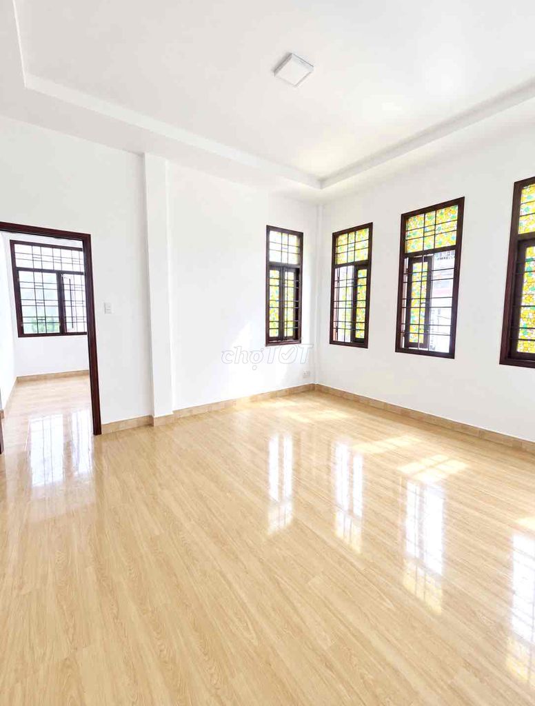 Rent Villa within 10 meters, Lê Quang Định Road, 717 5, Bình Thạnh