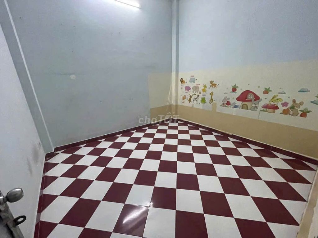 1 st floor 1 4 bedroom 2 Tăng Nhơn Phú B street, District 9