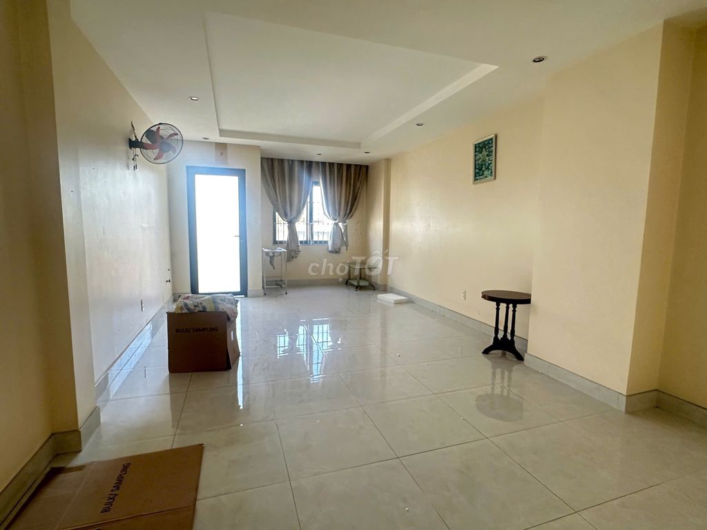 Rent Cửu Long – 0-2, Tân Bình 01,4x22 MMX 3 stories