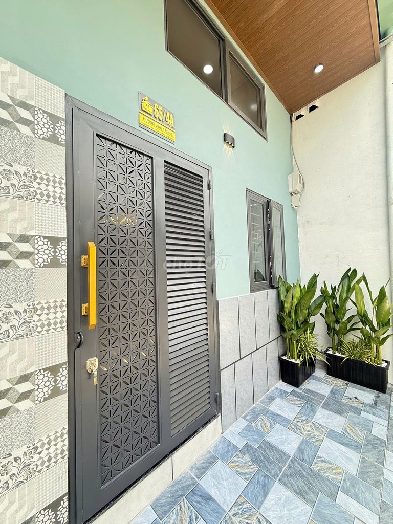 Small Linh Trung, Thủ Đức, area of use 40 M2, 2 bedrooms, 100 thousand pounds.