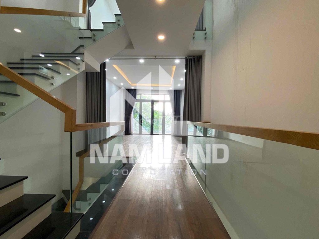 It's a four-story rental! Just stay in the office.