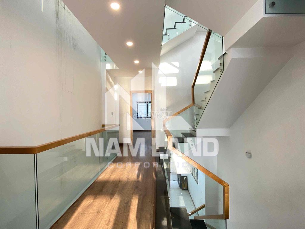 It's a four-story rental! Just stay in the office.