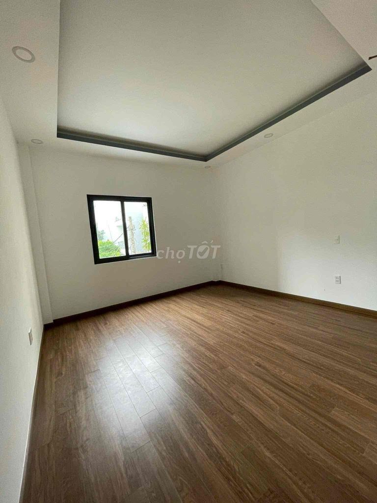 Rent a Phạm Hữu Lầu public hall. Ih: