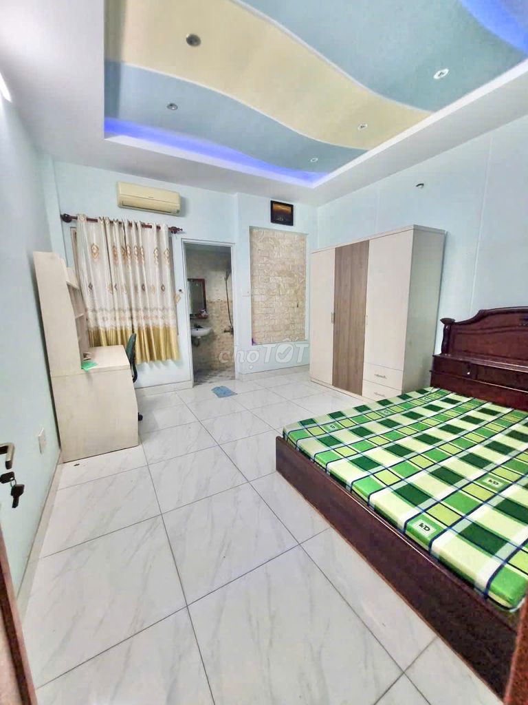 Mã Lò 4 x17 meters, 3 L,4 bedroom-Full Seven for 14 million a month